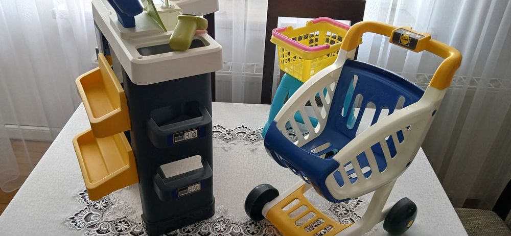 Sklep LIDL do zabawy dla dzieci stan jak Nowy wózek koszyk krzesełko