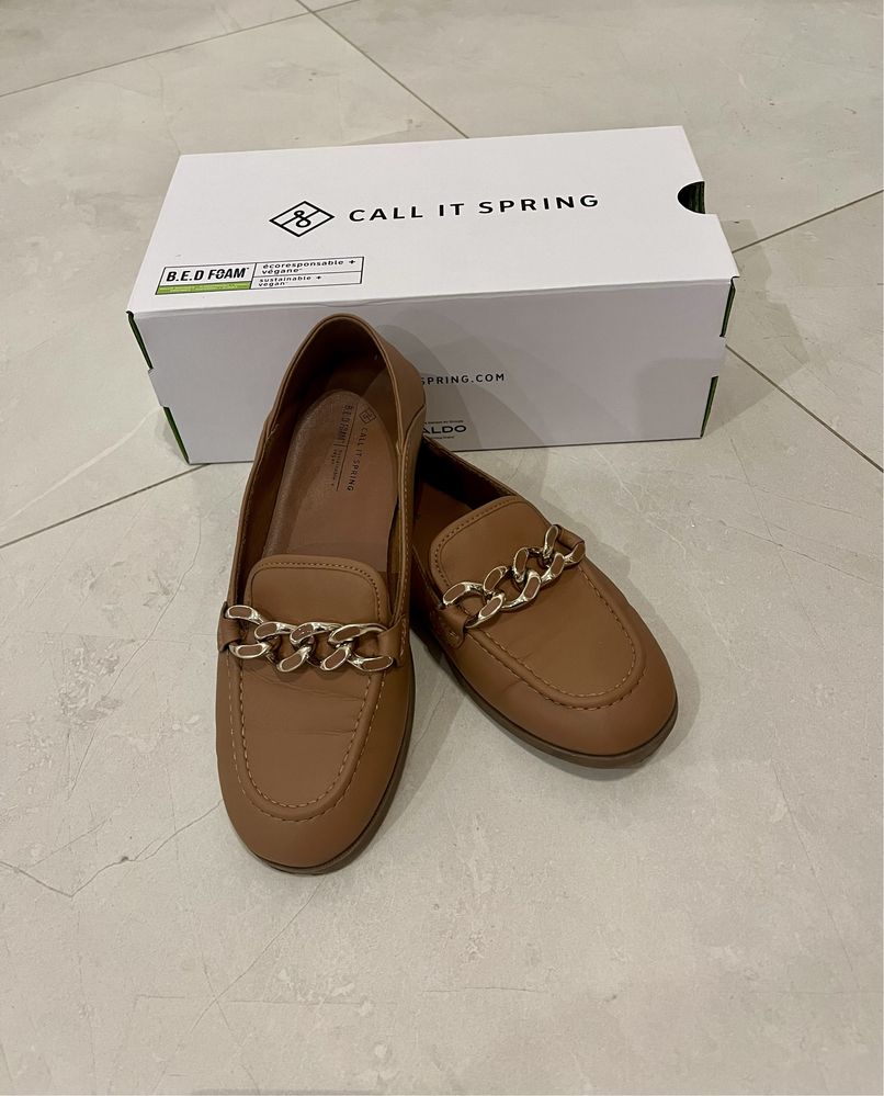 Loafersy Torii Call it Spring 37