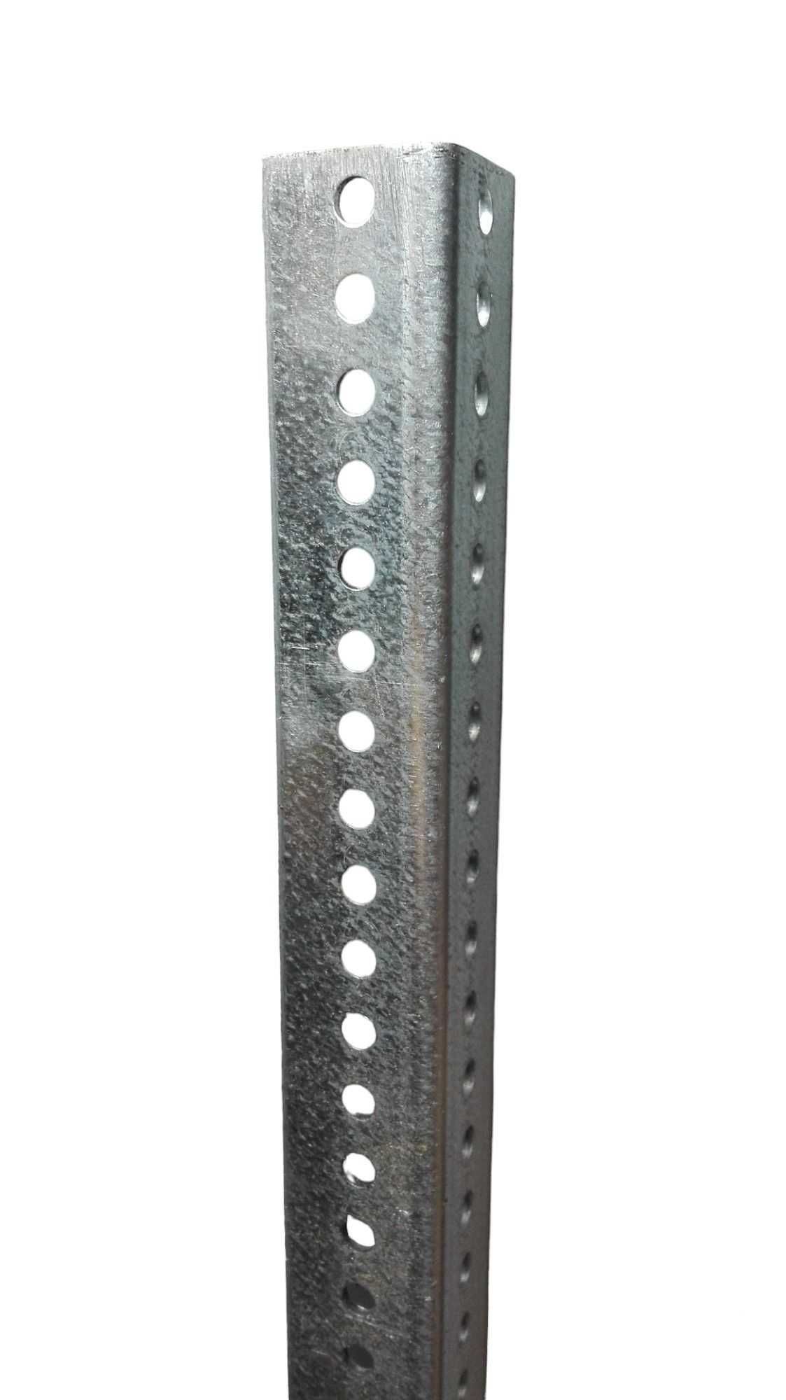 Kątownik perforowany 30x30x2mm ocynk - 9,00 ZŁ/MB NETTO
