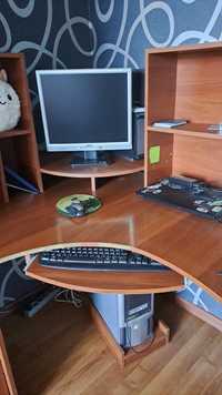 Комп'ютерний стіл великий (розпродаж терміново)