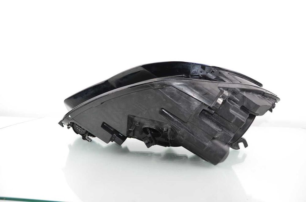 AUDI A6 C7 XENON lewa lampa przednia