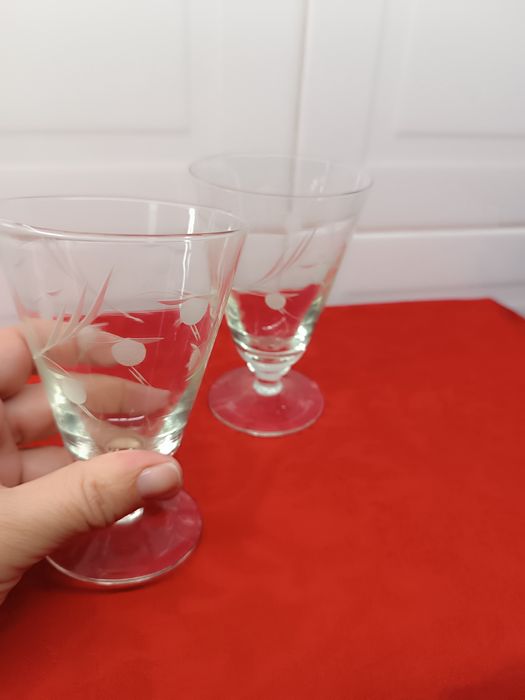 Conjunto 2 Copos Vinho. Cristal Vintage. 12 cm