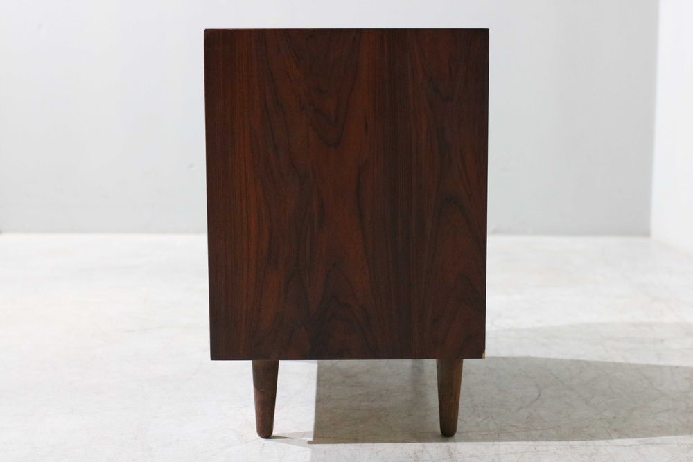 Cómoda nórdica em pau santo | Mobiliário Nórdico Vintage