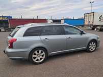 Sprzedam Toyota Avensis T25 Kombi