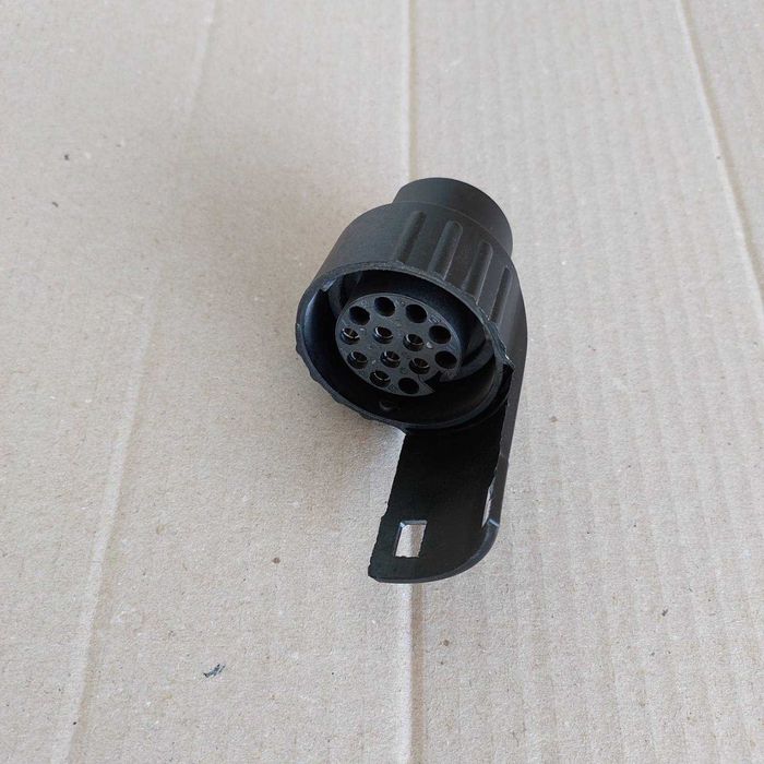 Адаптер перехідник пластиковий 7pin - 13pin універсальний , вантажівки