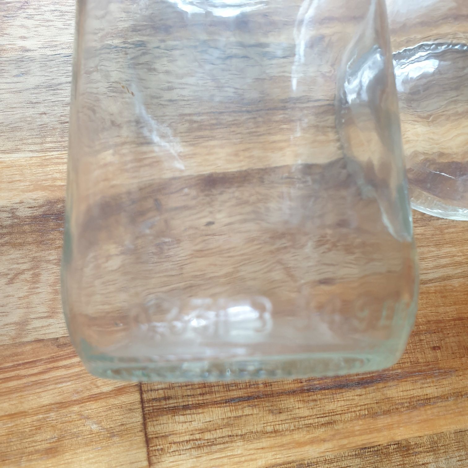 15 szt. Butelek o pojemności 250ml i330ml