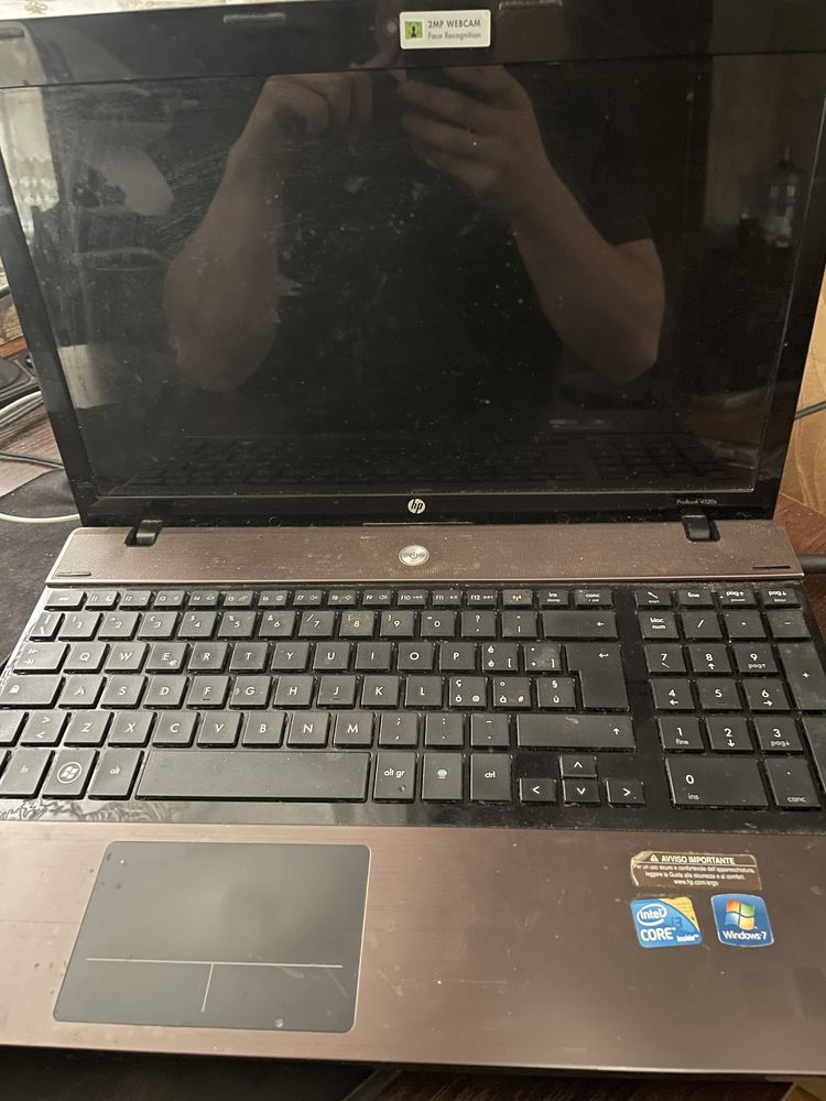 HP proBook4520s.