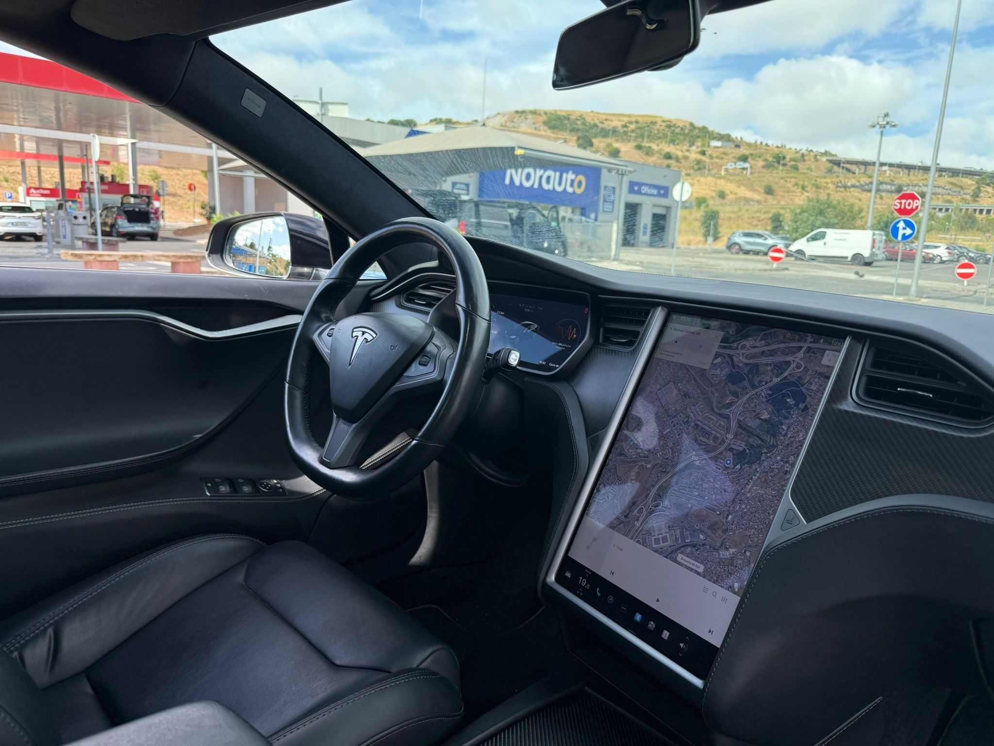 Tesla Model S - 2018