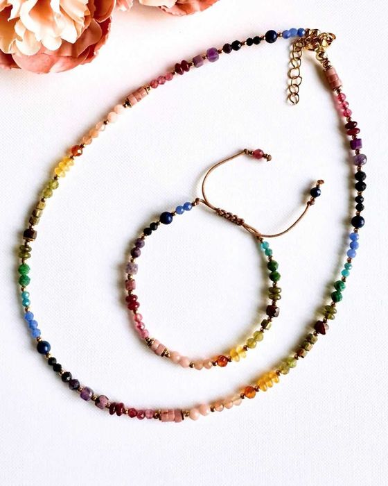 Komplet - bransoletka i naszyjnik z miksu kamieni