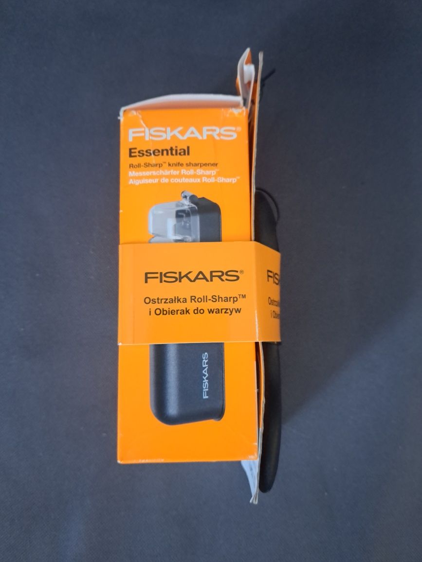 FISKARS ostrzałka ROLL-SHARP tm i obierak do warzyw