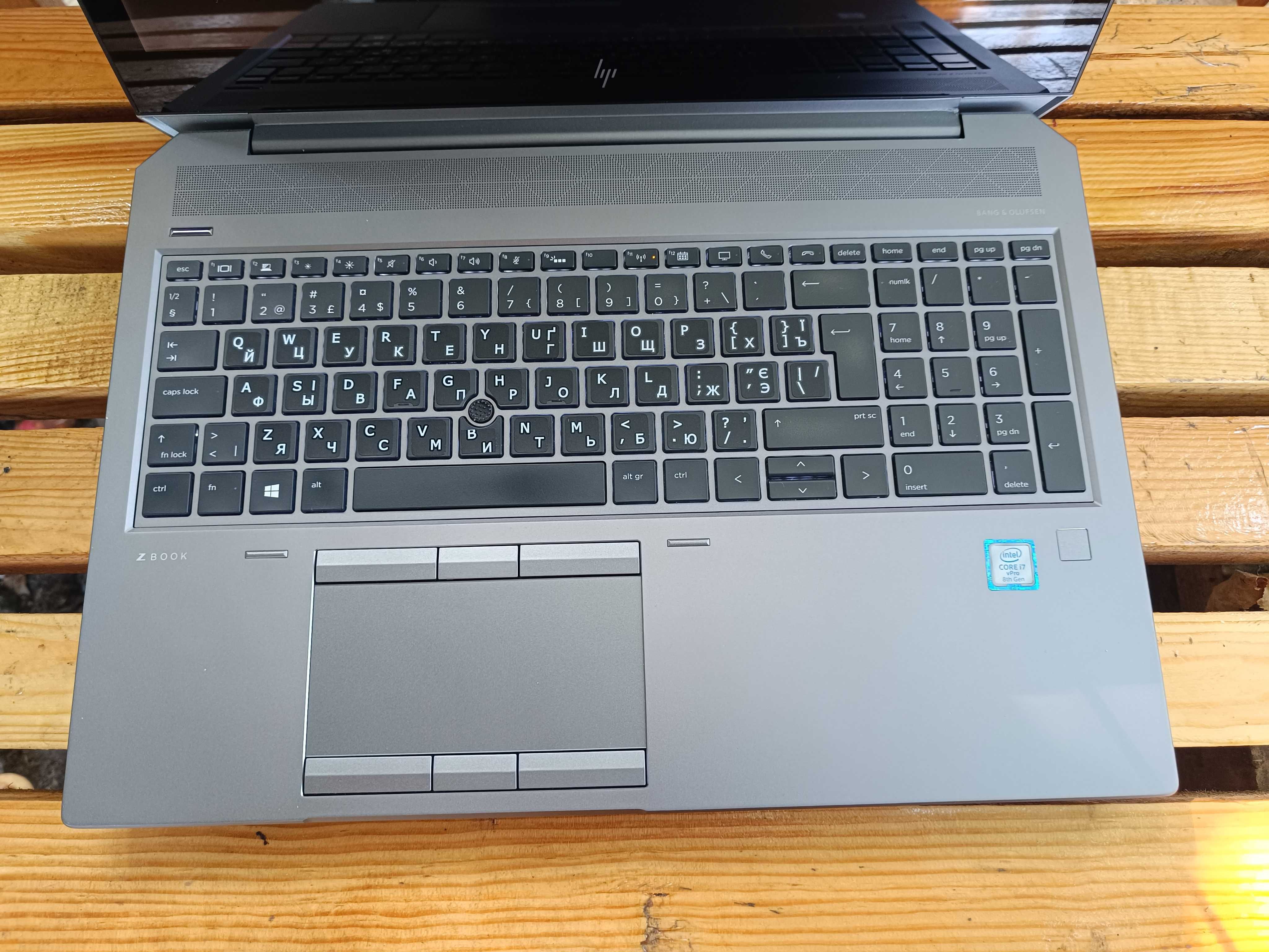 120Гц, сенсорний ігровий ноутбук НР i7 8850H/16/512/Nvidia 4gb
