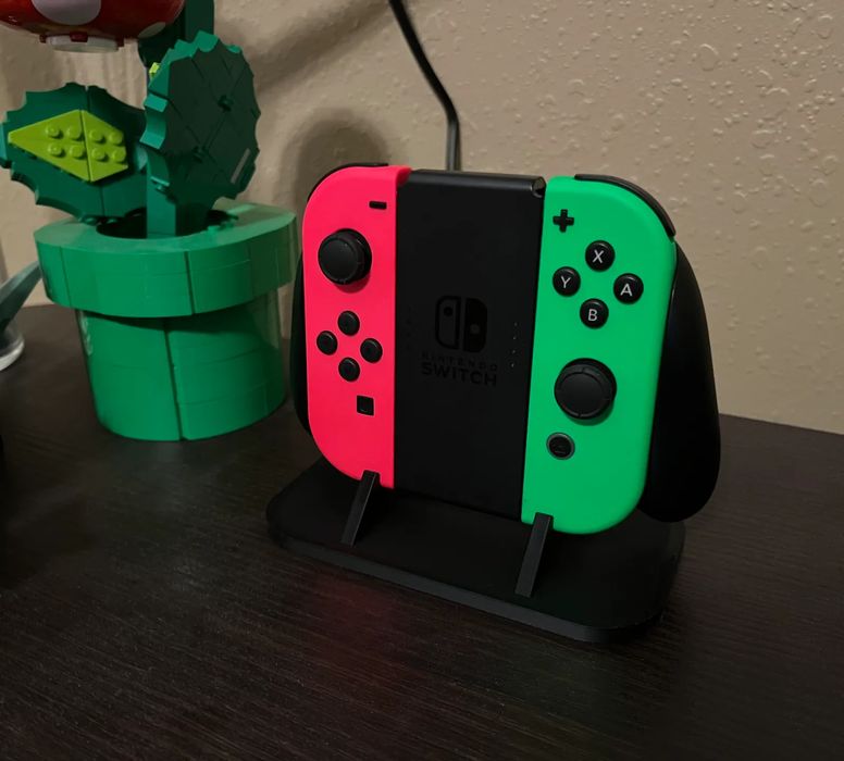 Suporte Elegante para Comandos Joy-Con