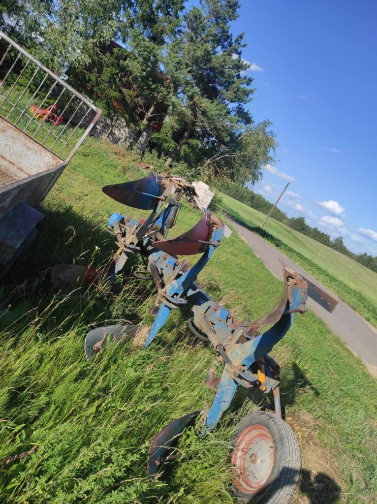 Pług overum 3 skibowy obrotowy