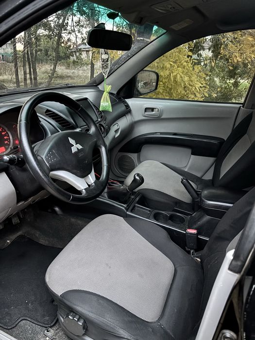 Mitsubishi l200 LONG WARRIOR 2013 НОВЫЙ МОТОР подготовленый пикап 4*4