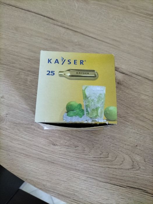 Saturator do wody gazowanej+ naboje