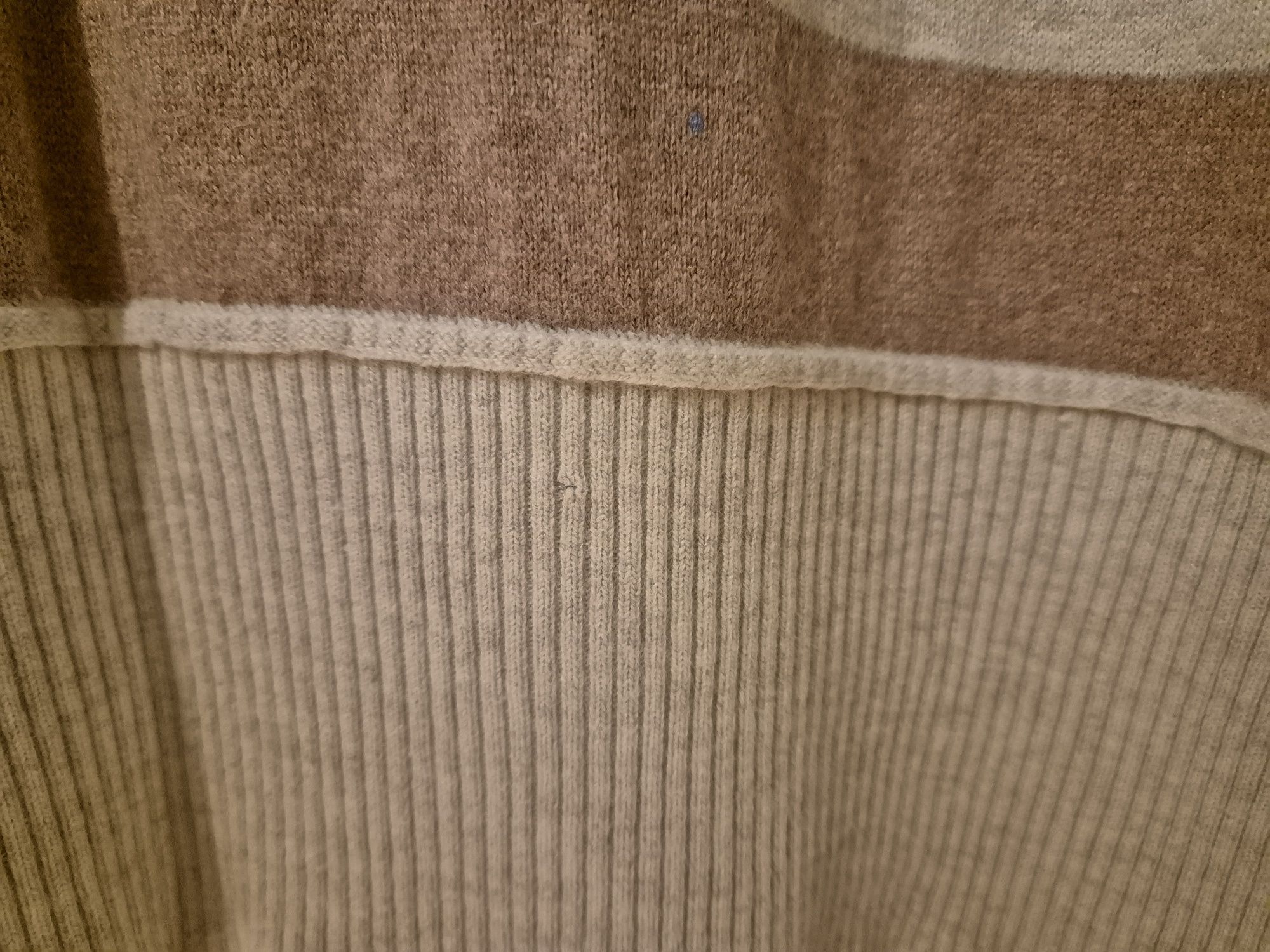 Sweter wełniany XL H&M sweterek z kapturem w pasy beżowy swetr bluzka