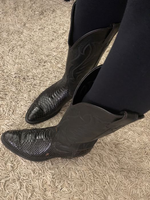 Козаки зі зміїної шкіри