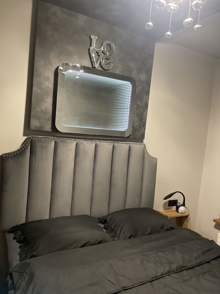 Premium BLACK HORSE Nowy Blok ETIUDA Centrum Garaz podziemny/klam kod