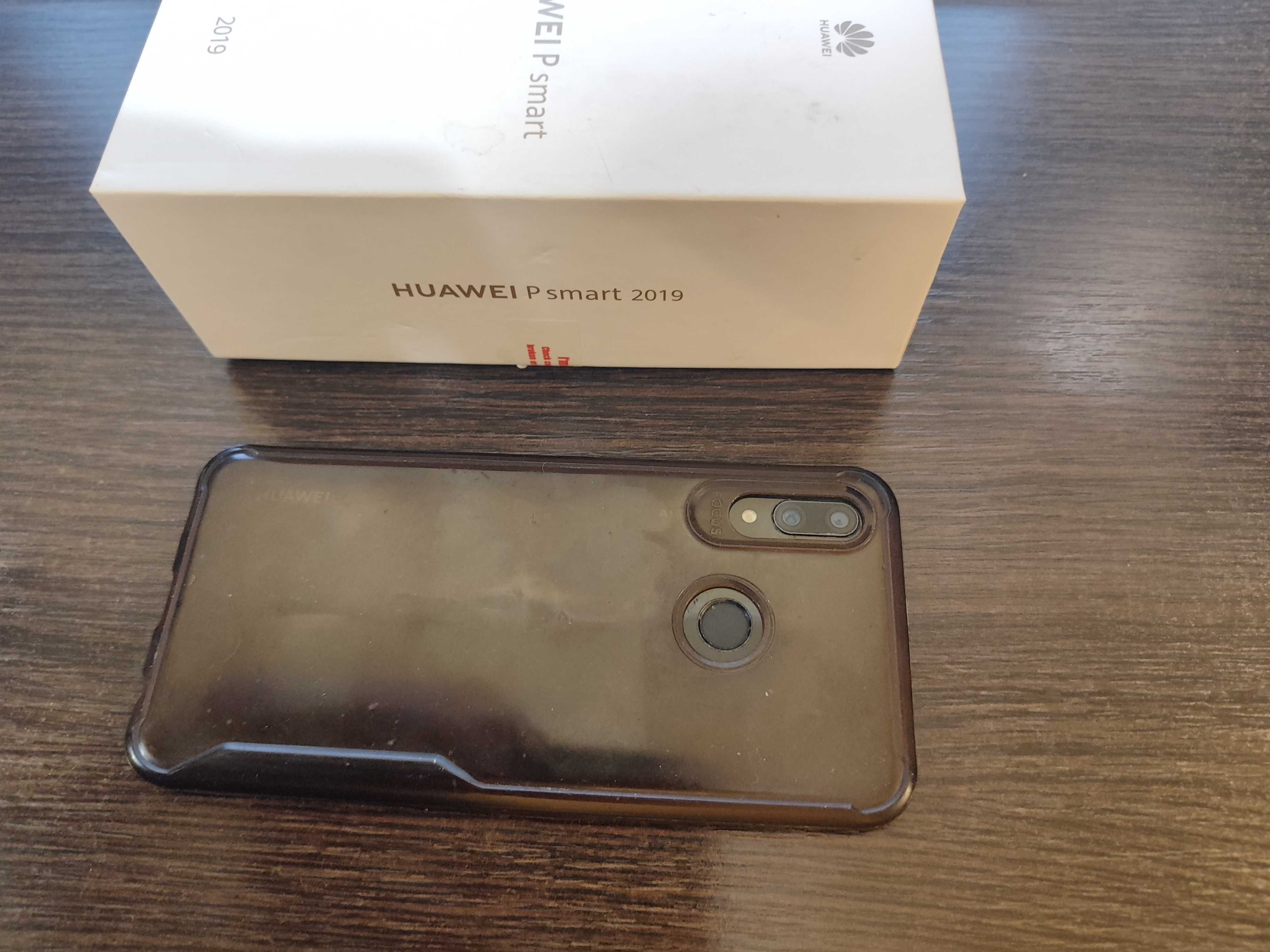 Смартфон (телефон) Huawei PSmart 2019 3/64