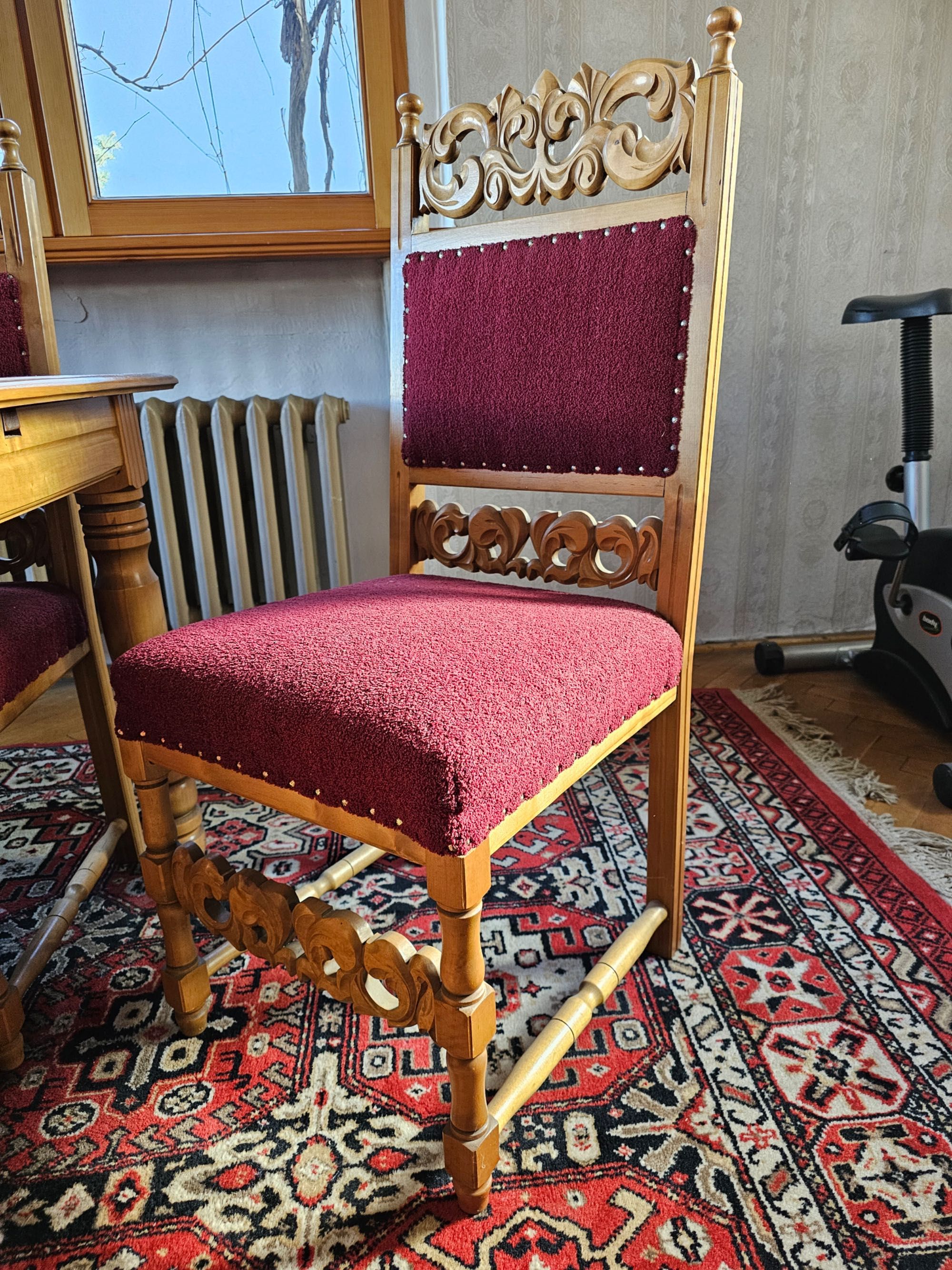 Elegancki, rozkładany stół jadalniany z litego dębu + komplet krzeseł