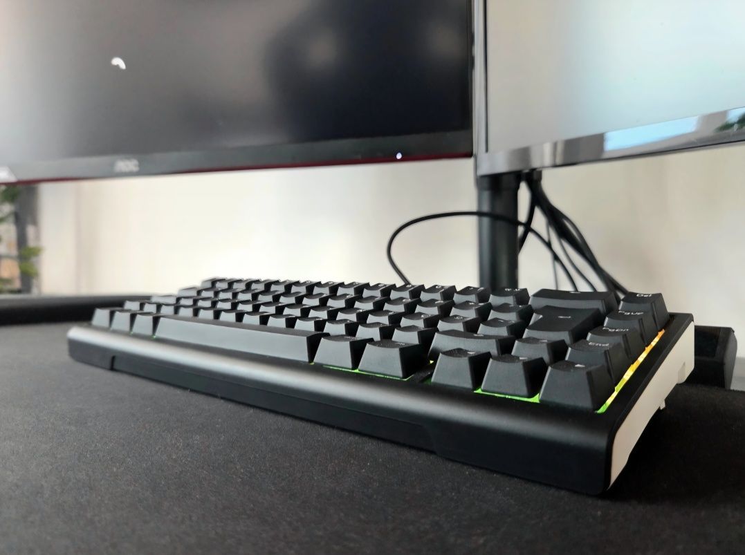 Teclado Ducky Tinker65
