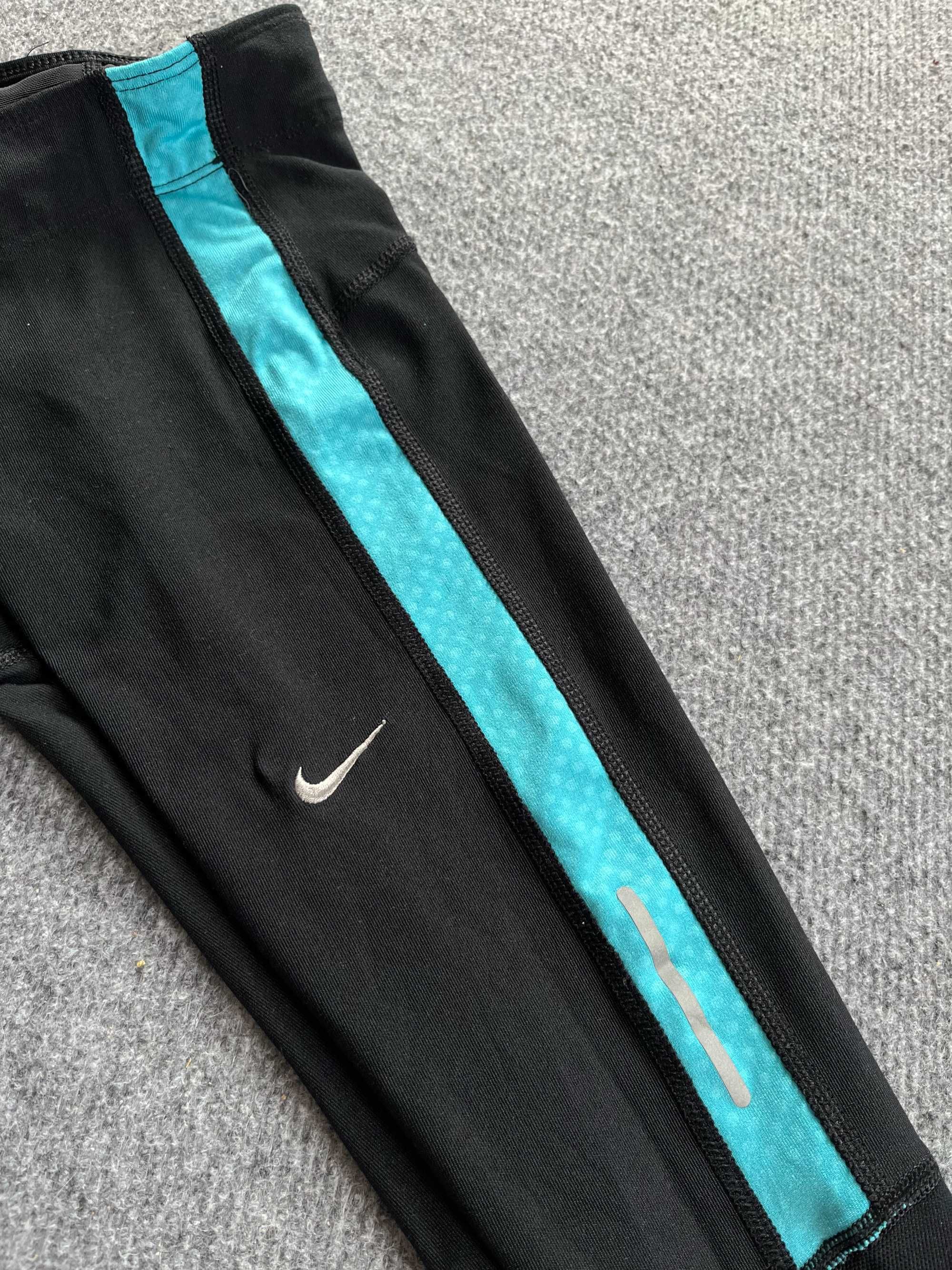 Krótkie legginsy Nike XS 34