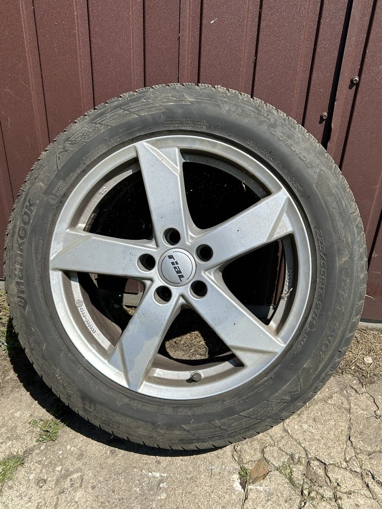 Felgi 17  zalozone byly do audi a6c7
