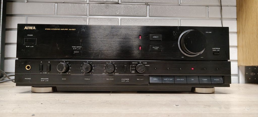 Wzmacniacz AIWA XA-007Z. Stereo