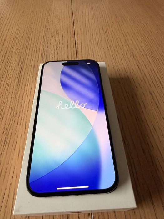 Apple Iphone 15 pro stan wzorowy