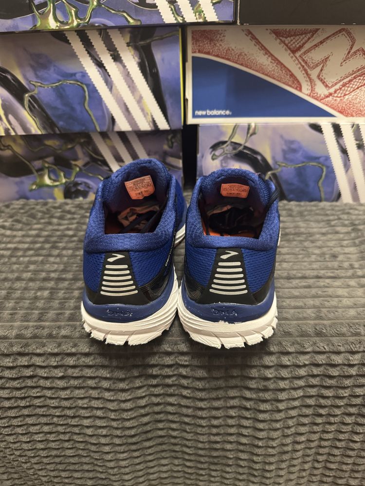 Чоловічі кросівки BROOKS DEFYANCE 11 45,5(29,5см) оригінал