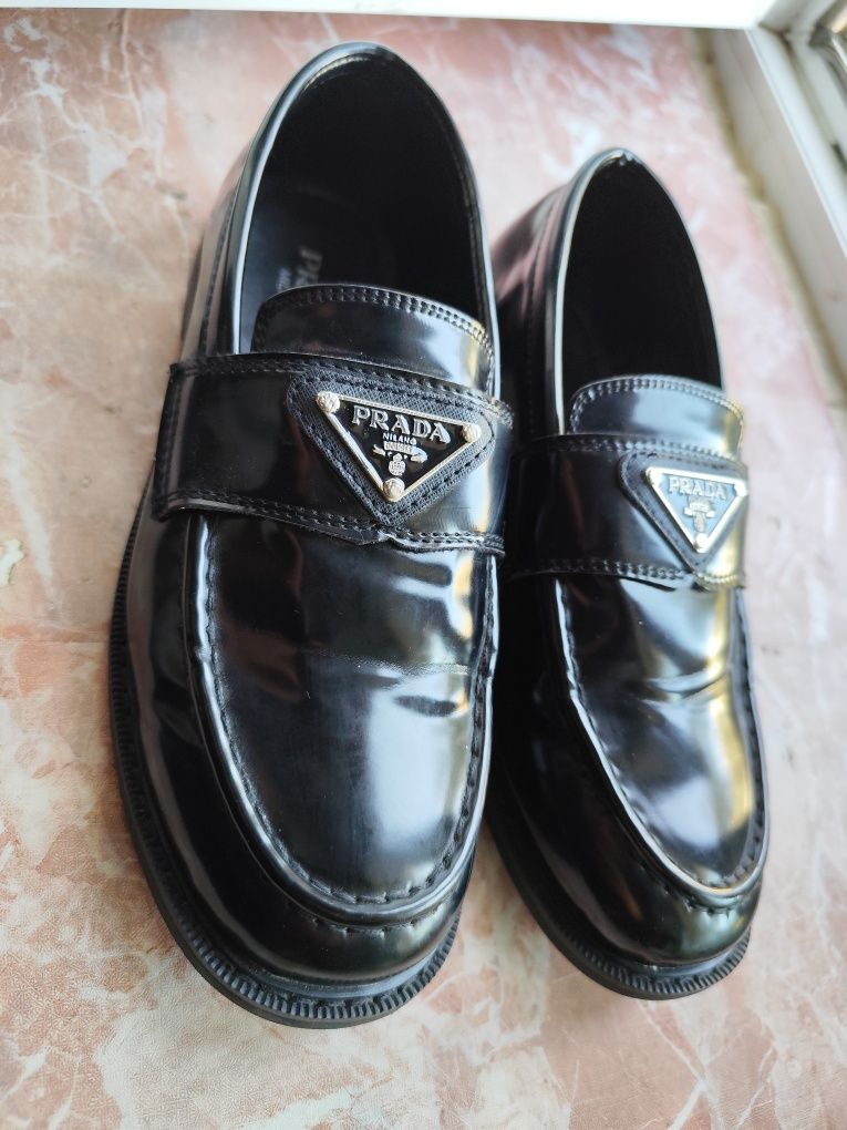 Лоферы , туфли  prada 36р