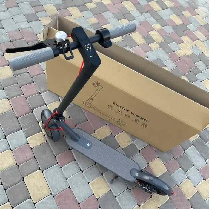 Електросамокат М365 Xiaomi Mi Scooter Essential Чорний