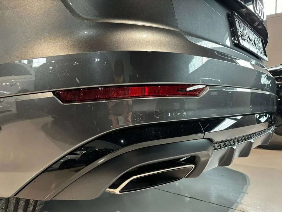 Audi Q8 3.0 50 TDI quattro (286KM) | Dach szklany panoramiczny
