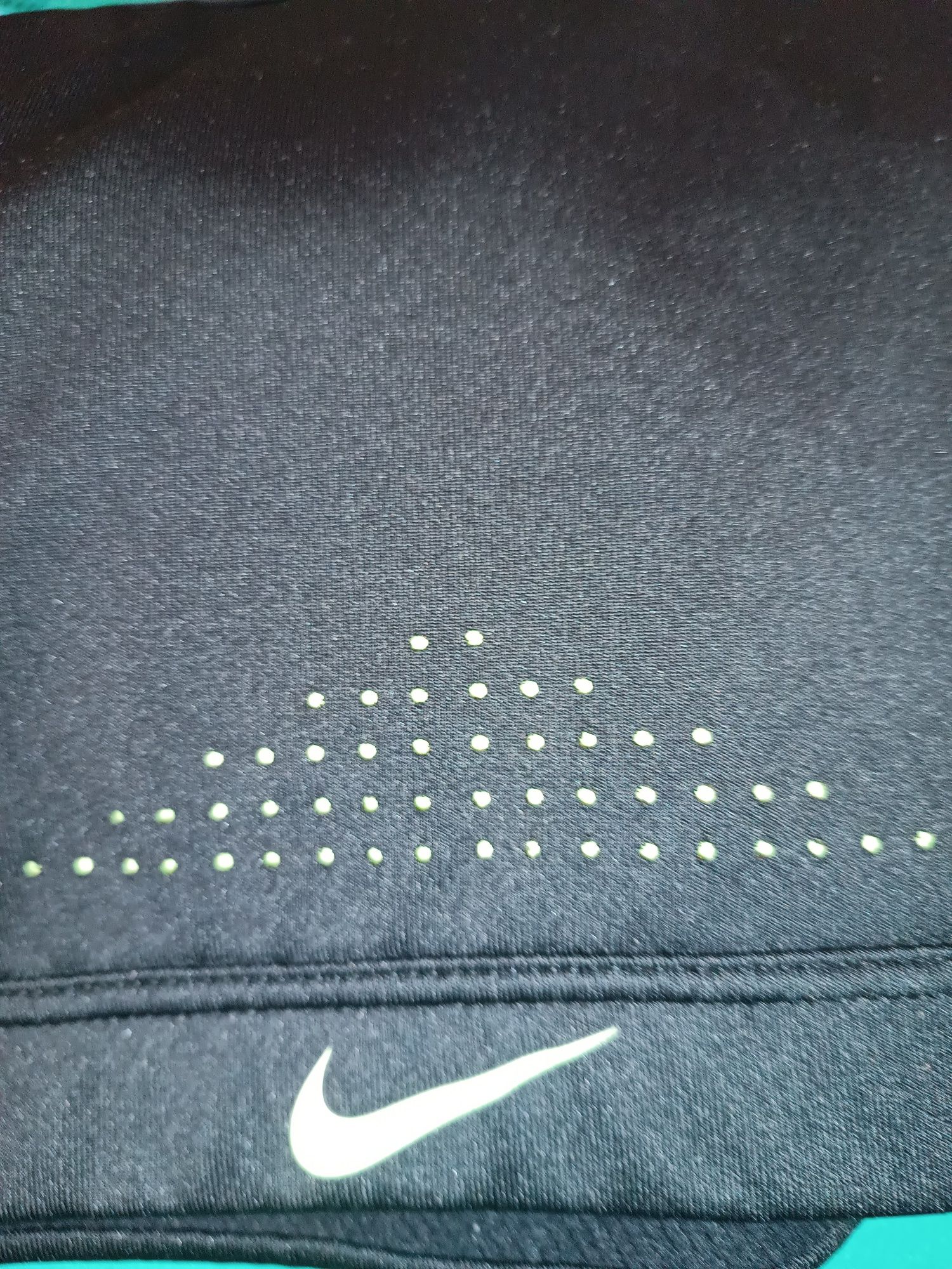 Топік спортивний Nike