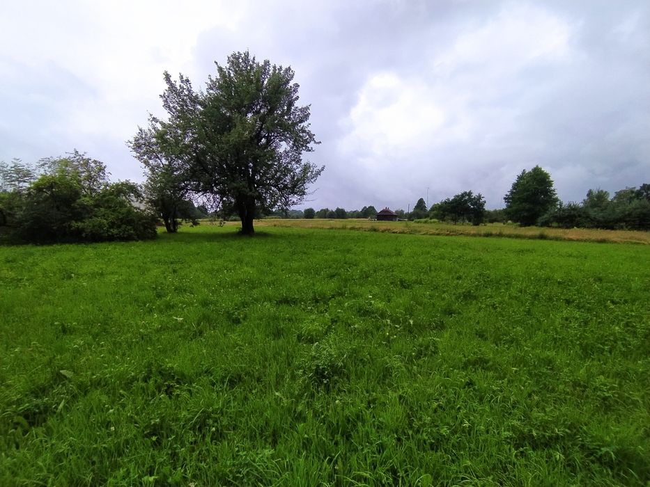 Земельна ділянка під забудову