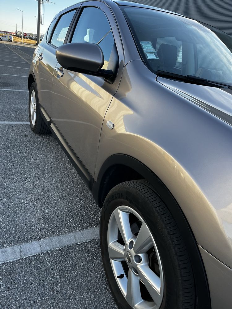 Nissan qashqai 2008 full extras