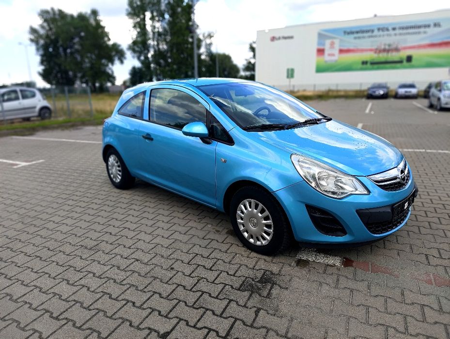 Corsa , sprowadzony opłacony Polecam