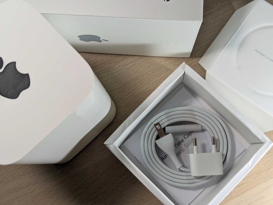 Apple AirPort Time Capsule A1470 WiFi роутер HDD 2t NAS USA