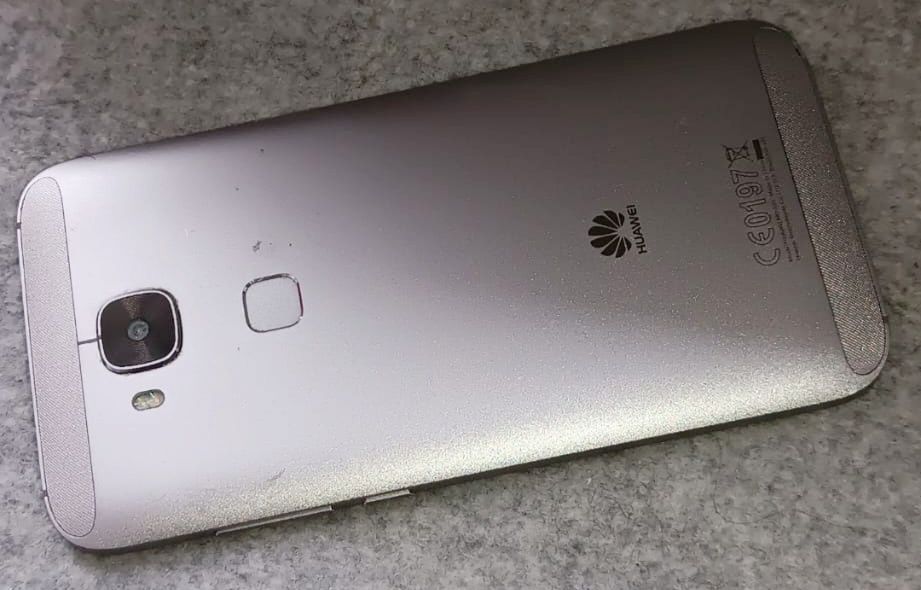 Telefon Huawei za grosze