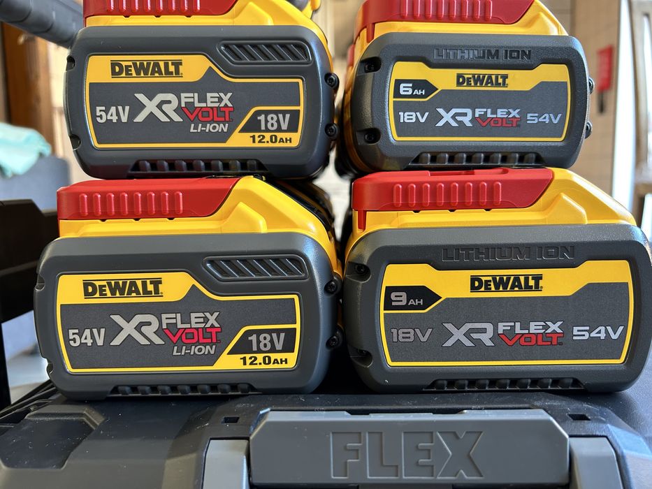 Акумулятор батарея DeWalt DCB 546, 548 flexvolt 6ah  12ah 2025 рік