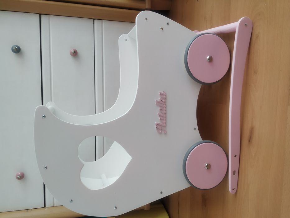 DREWNIANY Wózek budka dla lalek "Ani" z sercem