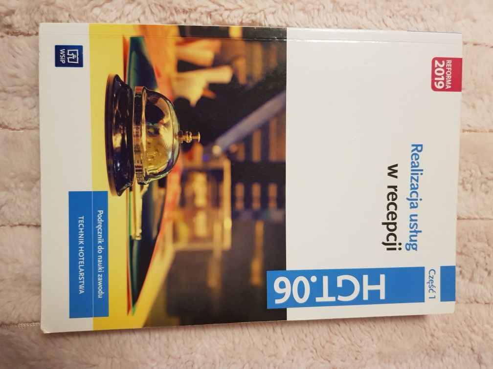 Podręcznik Realizacja usług w recepcji