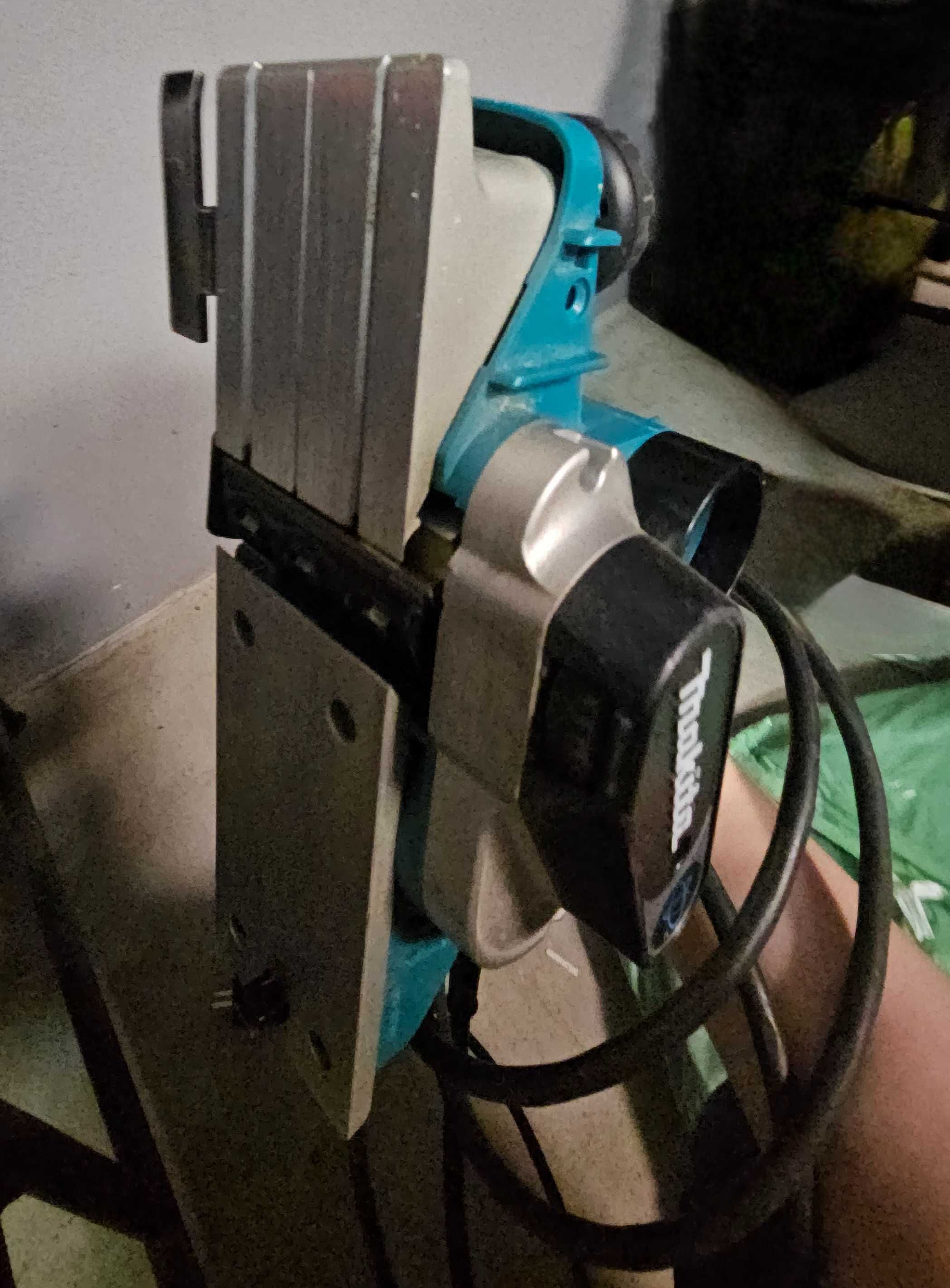 Strug do drewna Makita KP0810C