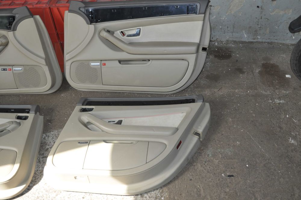 Audi A8 d3 карта карты в салон комплект 4шт белые