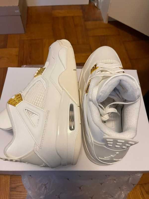 Jordan 4 Retro Metallic Gold R.45