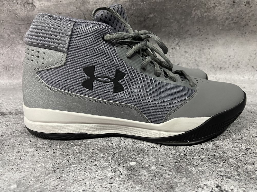 Under armour grade school basketball shoes