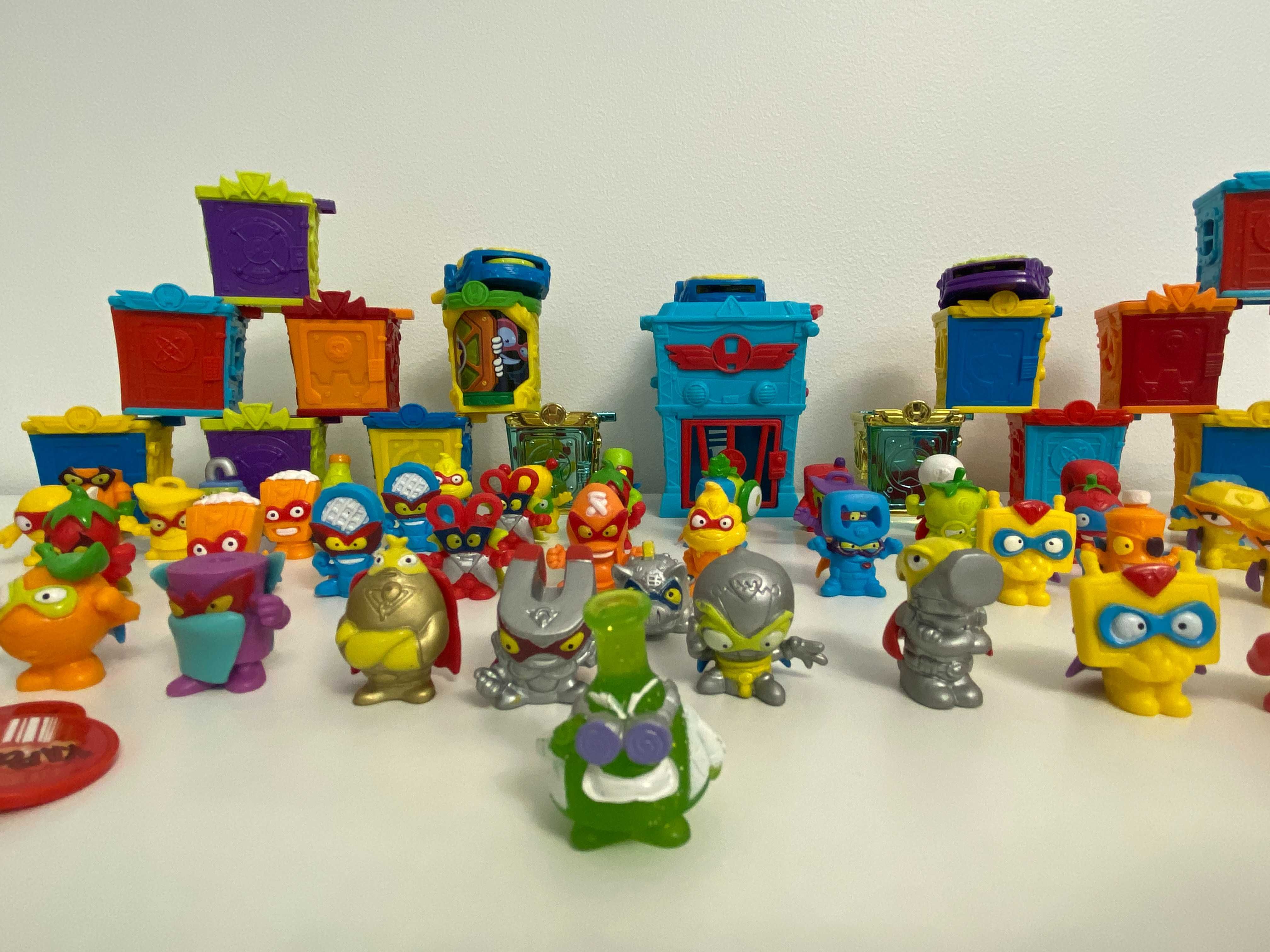 Figurki Super Zings + domki + auta + armaty + naboje + Unikat Doktor K