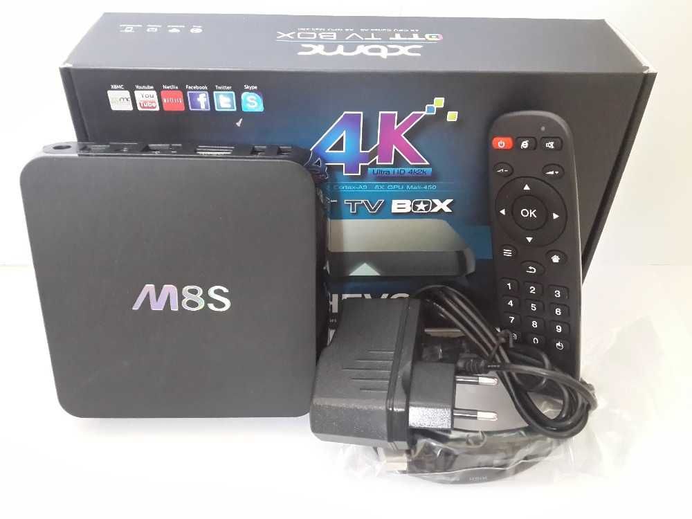 Андроид приставка для ТВ  M8S AMLogic 812