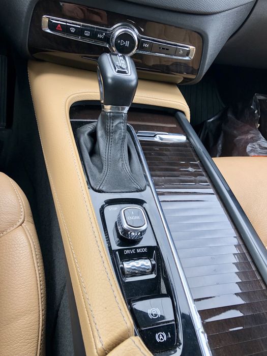 Продаж Volvo XC90, 2016, T6