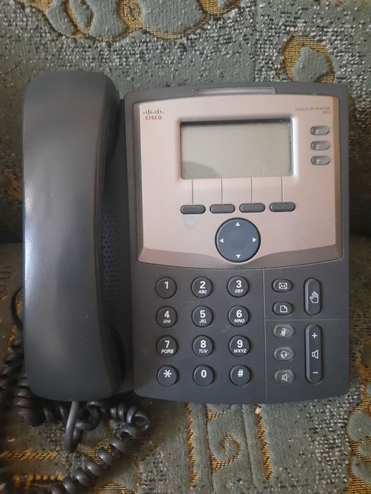 IP-телефон Cisco IP Phone 303 SPA303